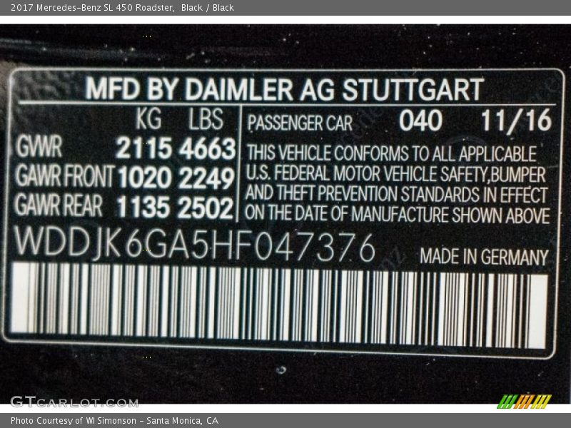2017 SL 450 Roadster Black Color Code 040