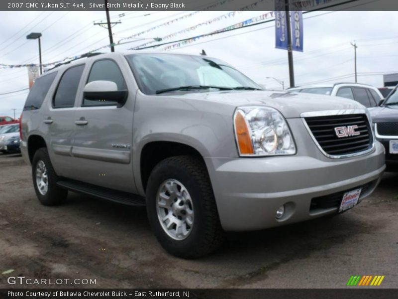 Silver Birch Metallic / Ebony Black 2007 GMC Yukon SLT 4x4