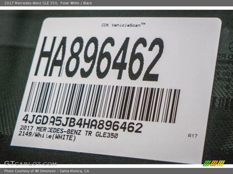 Polar White / Black 2017 Mercedes-Benz GLE 350