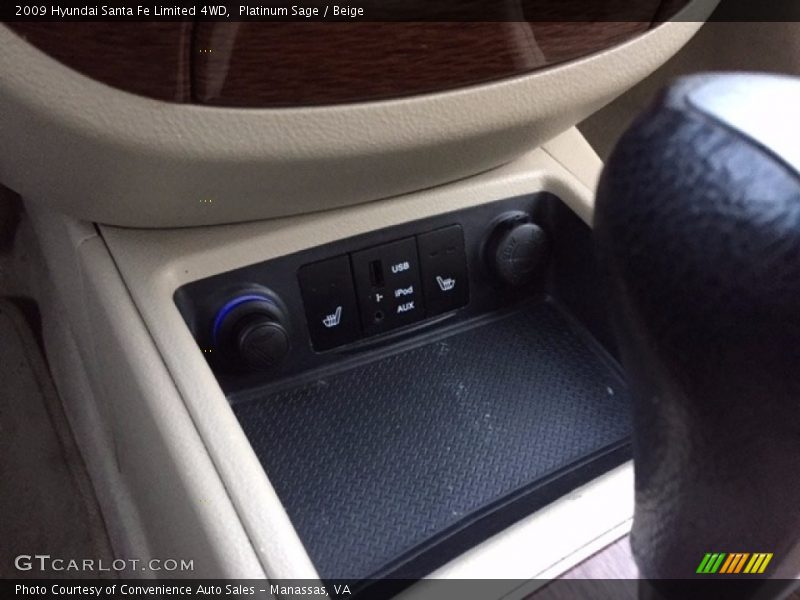 Platinum Sage / Beige 2009 Hyundai Santa Fe Limited 4WD