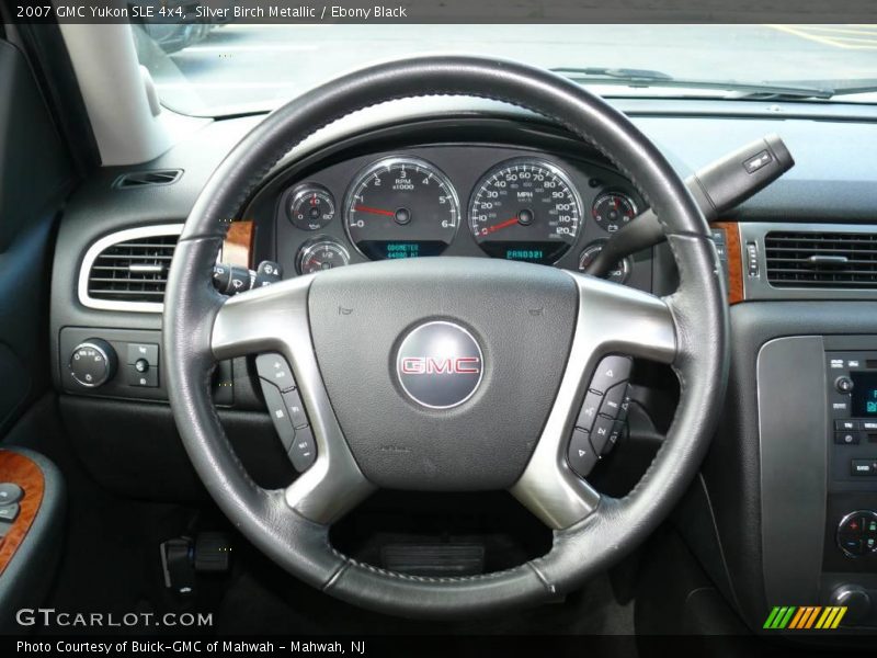Silver Birch Metallic / Ebony Black 2007 GMC Yukon SLE 4x4