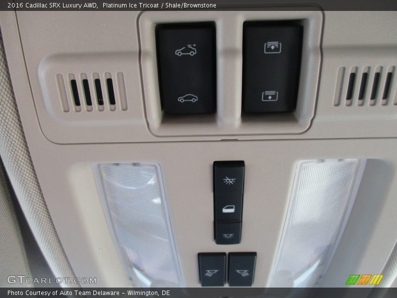 Platinum Ice Tricoat / Shale/Brownstone 2016 Cadillac SRX Luxury AWD