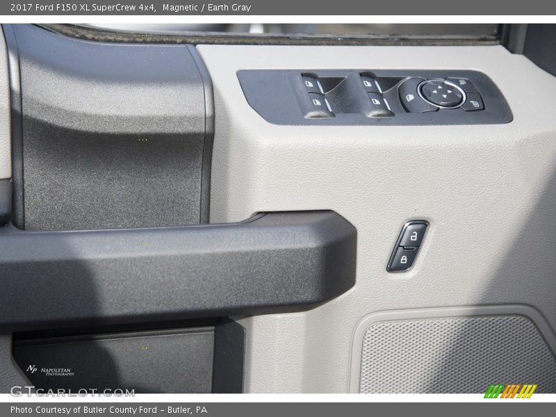 Magnetic / Earth Gray 2017 Ford F150 XL SuperCrew 4x4