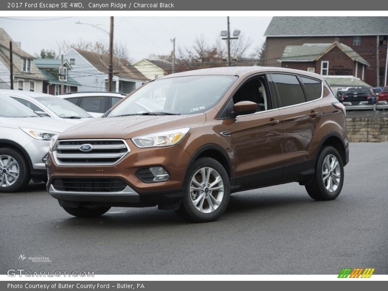 Canyon Ridge / Charcoal Black 2017 Ford Escape SE 4WD
