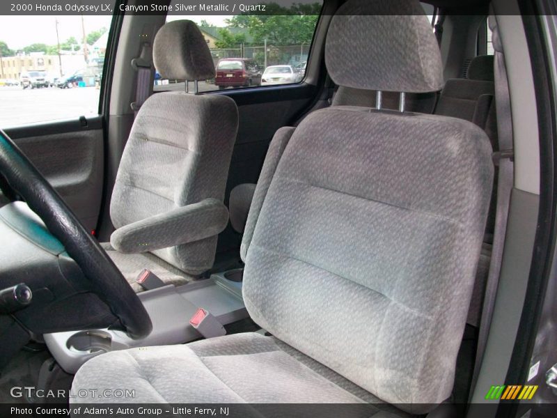 Canyon Stone Silver Metallic / Quartz 2000 Honda Odyssey LX
