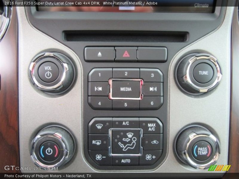White Platinum Metallic / Adobe 2016 Ford F350 Super Duty Lariat Crew Cab 4x4 DRW