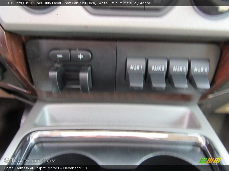 White Platinum Metallic / Adobe 2016 Ford F350 Super Duty Lariat Crew Cab 4x4 DRW