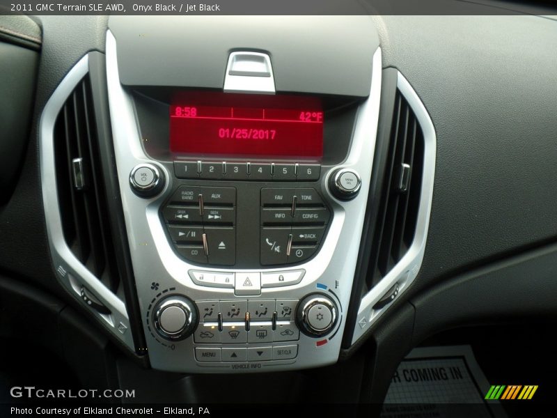 Onyx Black / Jet Black 2011 GMC Terrain SLE AWD