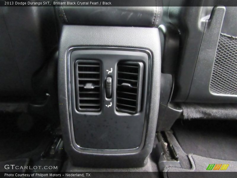 Brilliant Black Crystal Pearl / Black 2013 Dodge Durango SXT