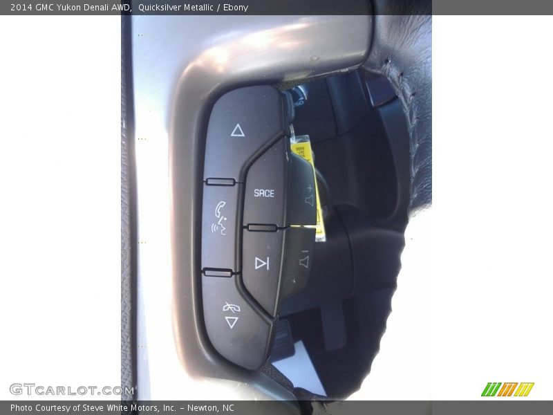 Quicksilver Metallic / Ebony 2014 GMC Yukon Denali AWD