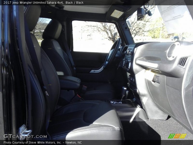 Black / Black 2017 Jeep Wrangler Unlimited Sahara 4x4