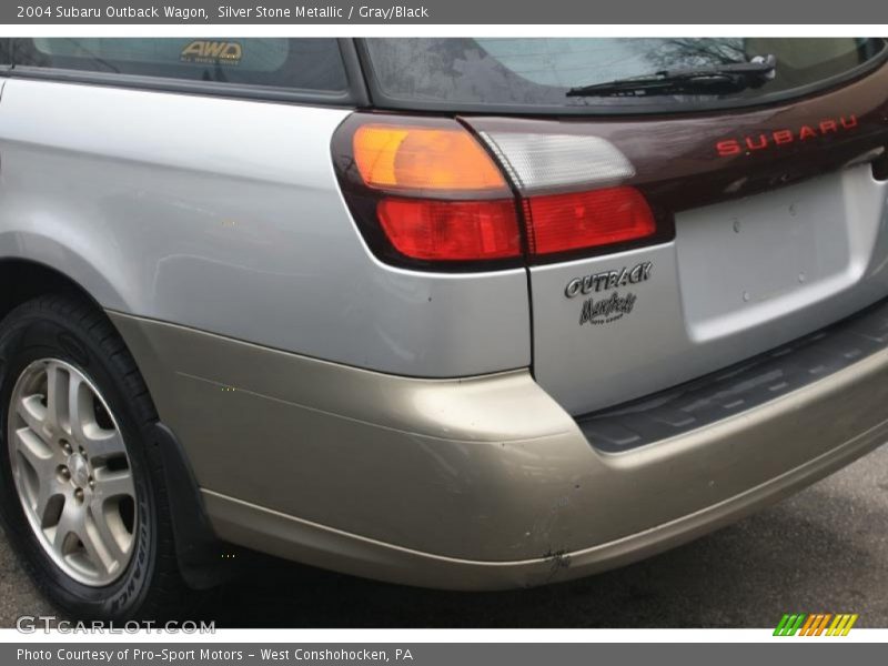 Silver Stone Metallic / Gray/Black 2004 Subaru Outback Wagon