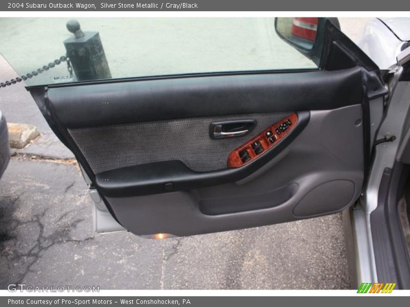 Silver Stone Metallic / Gray/Black 2004 Subaru Outback Wagon