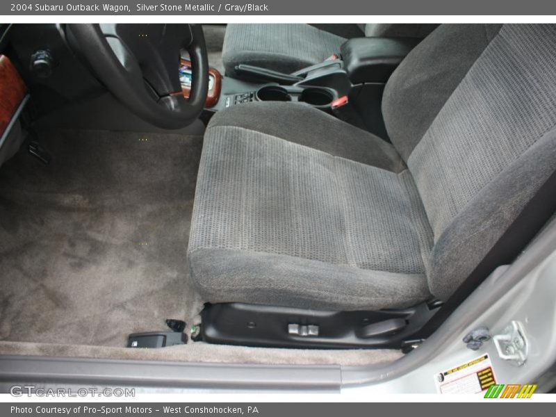 Silver Stone Metallic / Gray/Black 2004 Subaru Outback Wagon