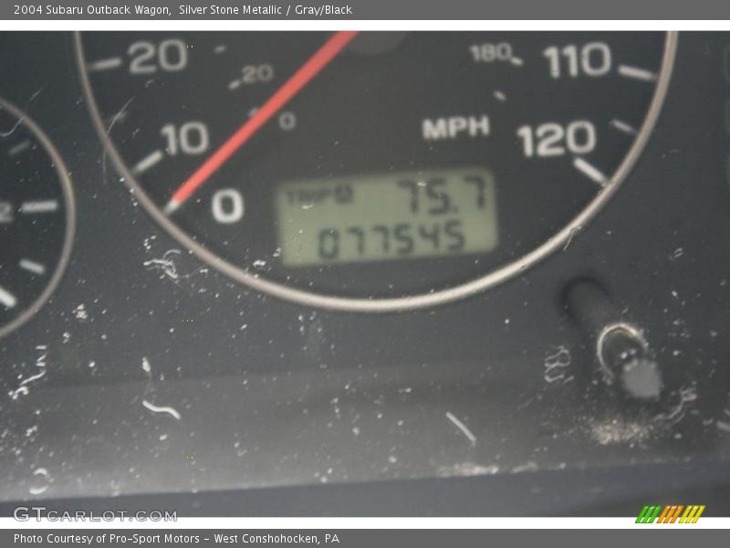Silver Stone Metallic / Gray/Black 2004 Subaru Outback Wagon