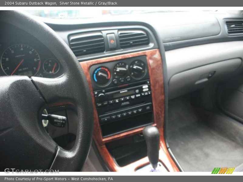 Silver Stone Metallic / Gray/Black 2004 Subaru Outback Wagon