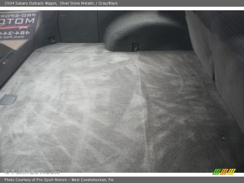 Silver Stone Metallic / Gray/Black 2004 Subaru Outback Wagon