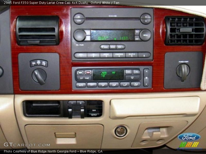 Oxford White / Tan 2005 Ford F350 Super Duty Lariat Crew Cab 4x4 Dually