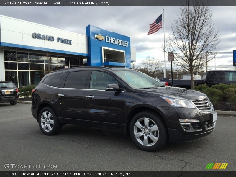 Tungsten Metallic / Ebony 2017 Chevrolet Traverse LT AWD