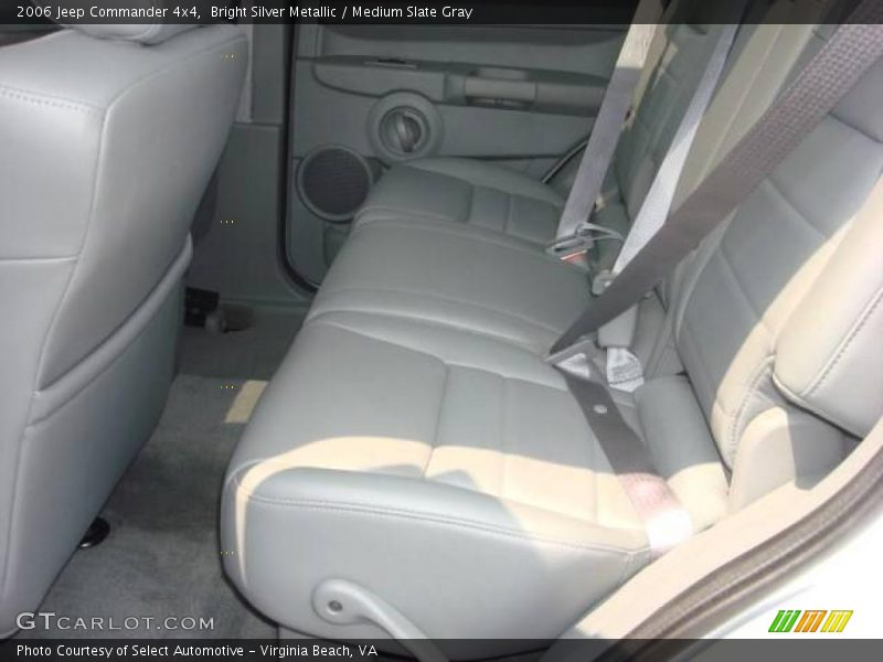 Bright Silver Metallic / Medium Slate Gray 2006 Jeep Commander 4x4