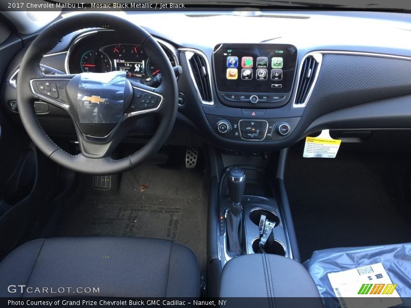 Mosaic Black Metallic / Jet Black 2017 Chevrolet Malibu LT