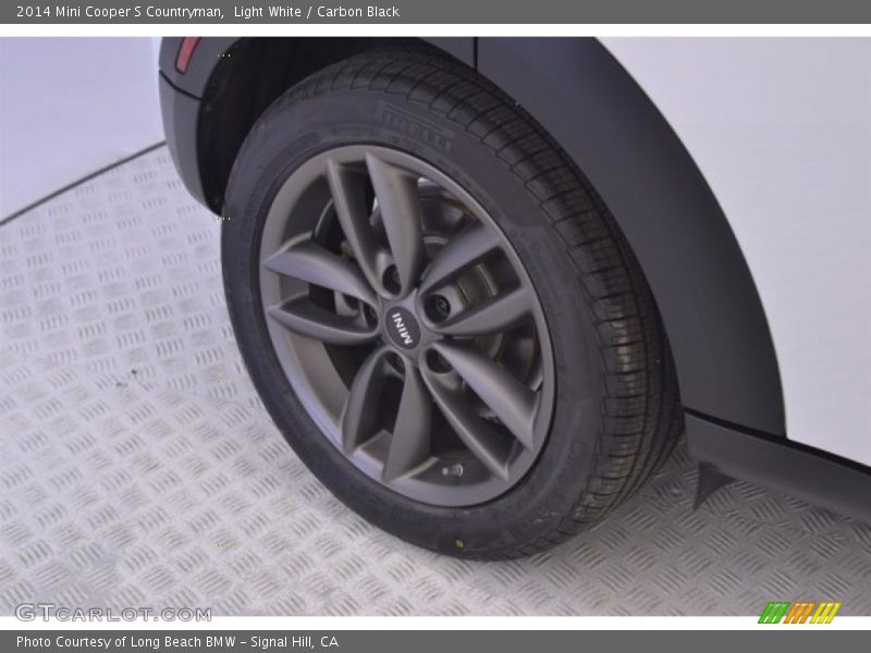 Light White / Carbon Black 2014 Mini Cooper S Countryman