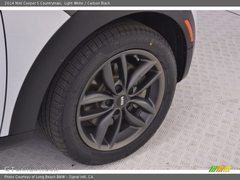 Light White / Carbon Black 2014 Mini Cooper S Countryman