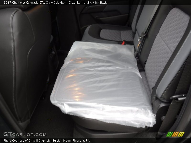 Graphite Metallic / Jet Black 2017 Chevrolet Colorado Z71 Crew Cab 4x4
