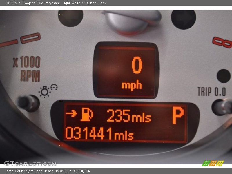 Light White / Carbon Black 2014 Mini Cooper S Countryman