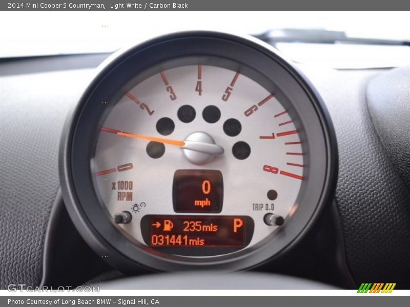 Light White / Carbon Black 2014 Mini Cooper S Countryman