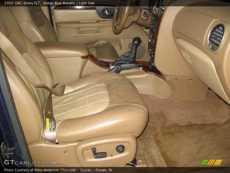 Indigo Blue Metallic / Light Oak 2003 GMC Envoy SLT