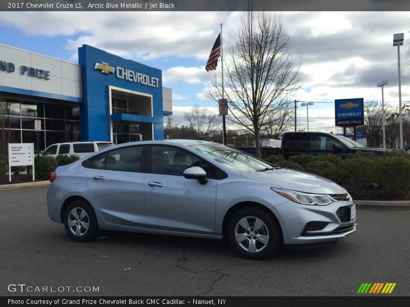 Arctic Blue Metallic / Jet Black 2017 Chevrolet Cruze LS