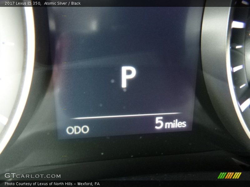 Atomic Silver / Black 2017 Lexus ES 350