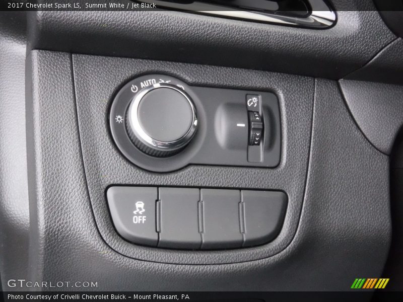 Summit White / Jet Black 2017 Chevrolet Spark LS