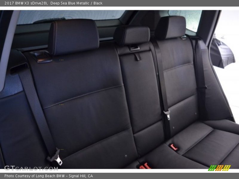 Deep Sea Blue Metallic / Black 2017 BMW X3 sDrive28i