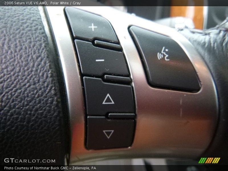 Polar White / Gray 2006 Saturn VUE V6 AWD