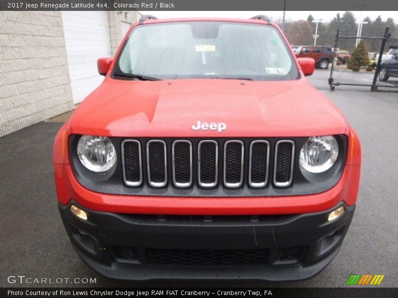 Colorado Red / Black 2017 Jeep Renegade Latitude 4x4
