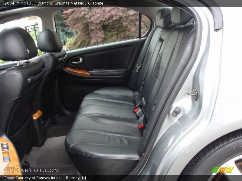 Diamond Graphite Metallic / Graphite 2004 Infiniti I 35