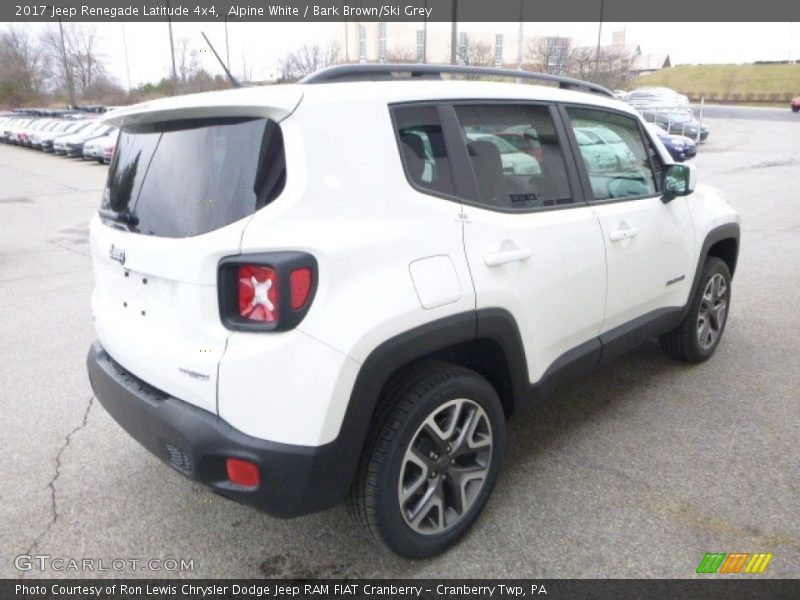 Alpine White / Bark Brown/Ski Grey 2017 Jeep Renegade Latitude 4x4