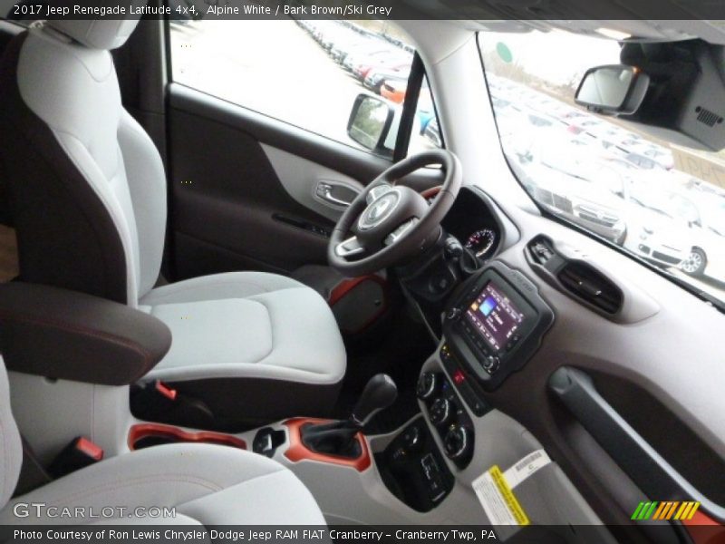 Alpine White / Bark Brown/Ski Grey 2017 Jeep Renegade Latitude 4x4