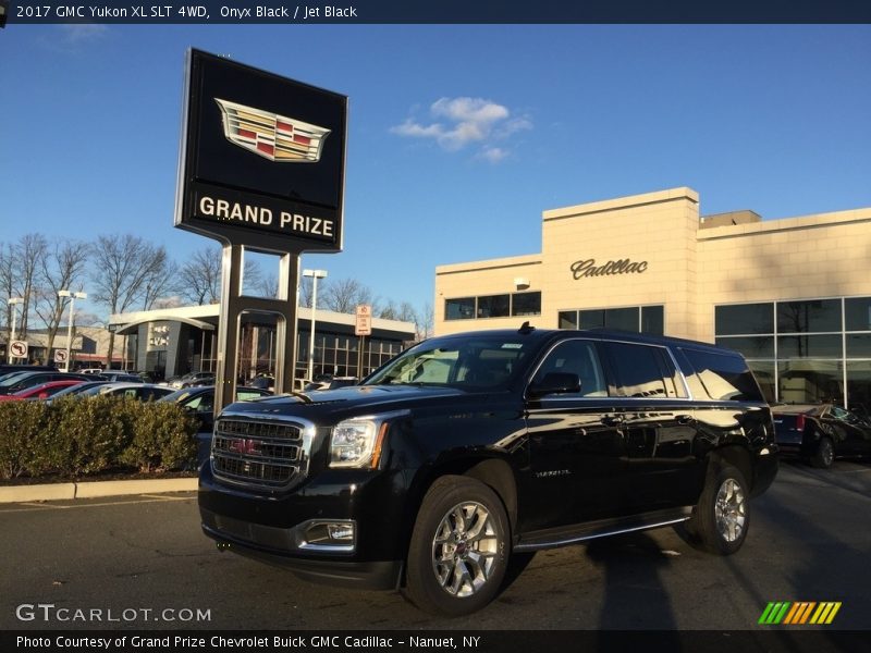 Onyx Black / Jet Black 2017 GMC Yukon XL SLT 4WD