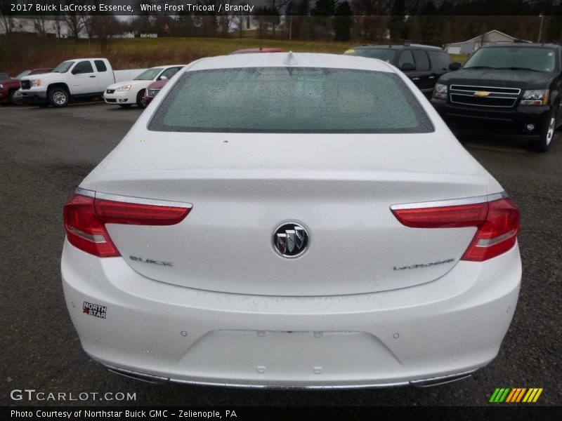 White Frost Tricoat / Brandy 2017 Buick LaCrosse Essence