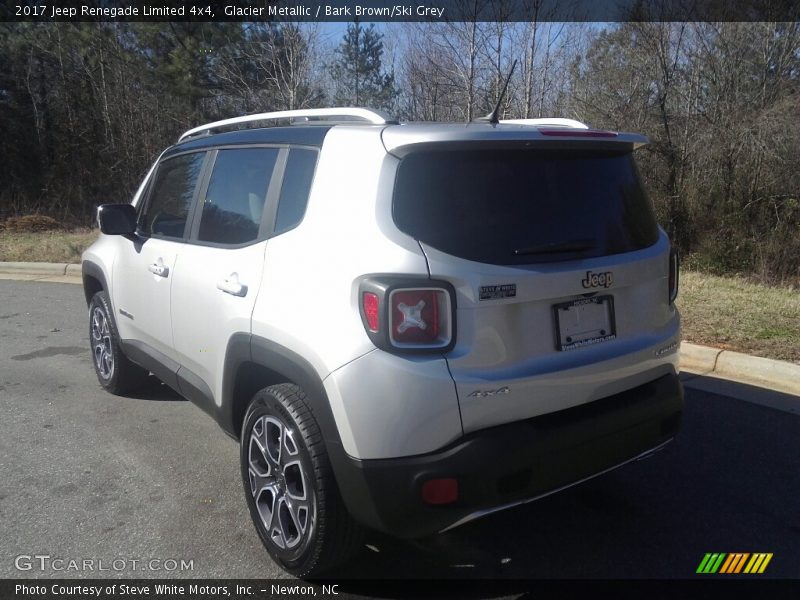 Glacier Metallic / Bark Brown/Ski Grey 2017 Jeep Renegade Limited 4x4