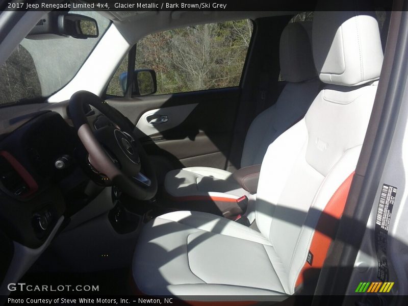 Glacier Metallic / Bark Brown/Ski Grey 2017 Jeep Renegade Limited 4x4