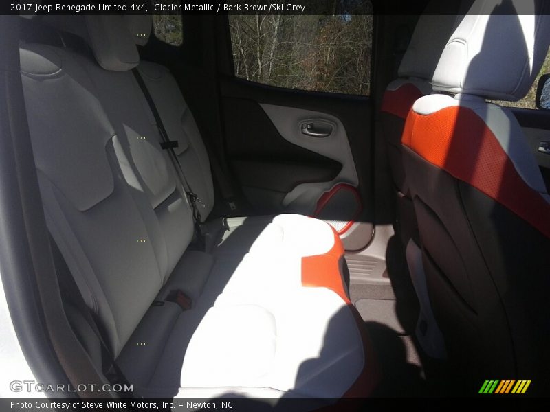 Glacier Metallic / Bark Brown/Ski Grey 2017 Jeep Renegade Limited 4x4