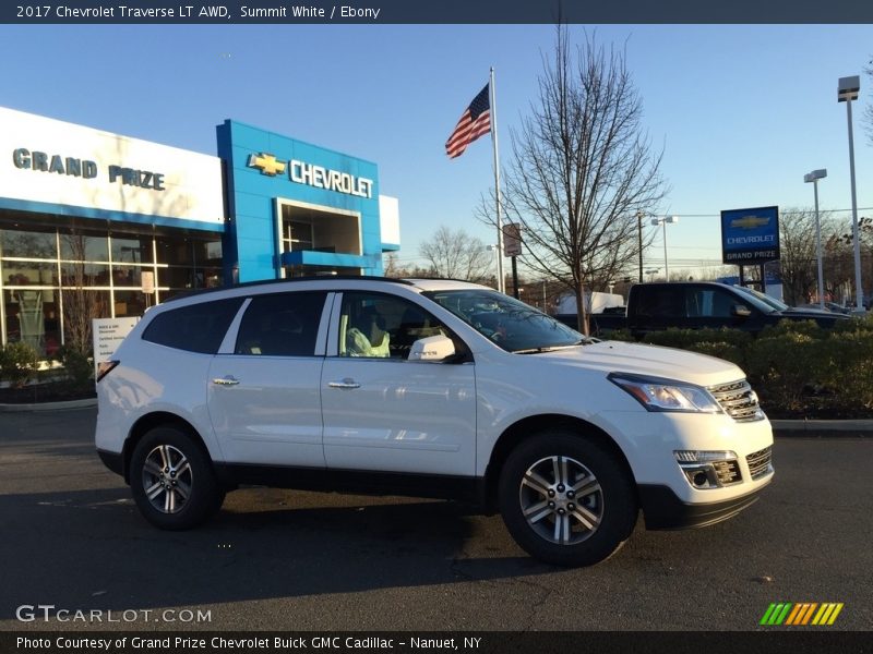Summit White / Ebony 2017 Chevrolet Traverse LT AWD
