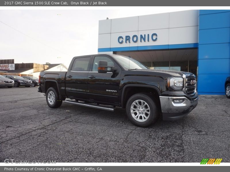 Onyx Black / Jet Black 2017 GMC Sierra 1500 SLE Crew Cab