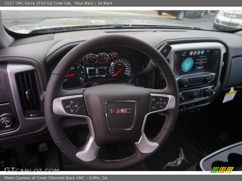 Onyx Black / Jet Black 2017 GMC Sierra 1500 SLE Crew Cab