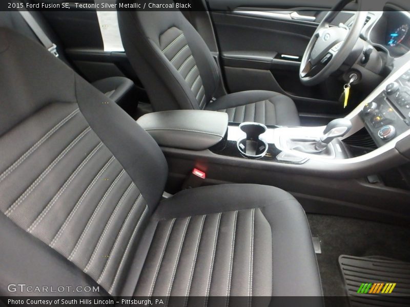 Tectonic Silver Metallic / Charcoal Black 2015 Ford Fusion SE