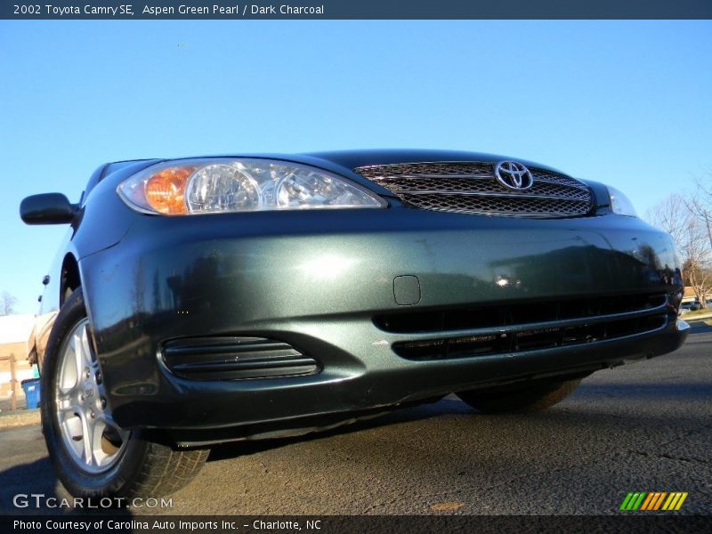 Aspen Green Pearl / Dark Charcoal 2002 Toyota Camry SE